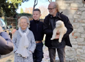 L'amico Maestro Francesco De Gregori in visita con un nostro cucciolo